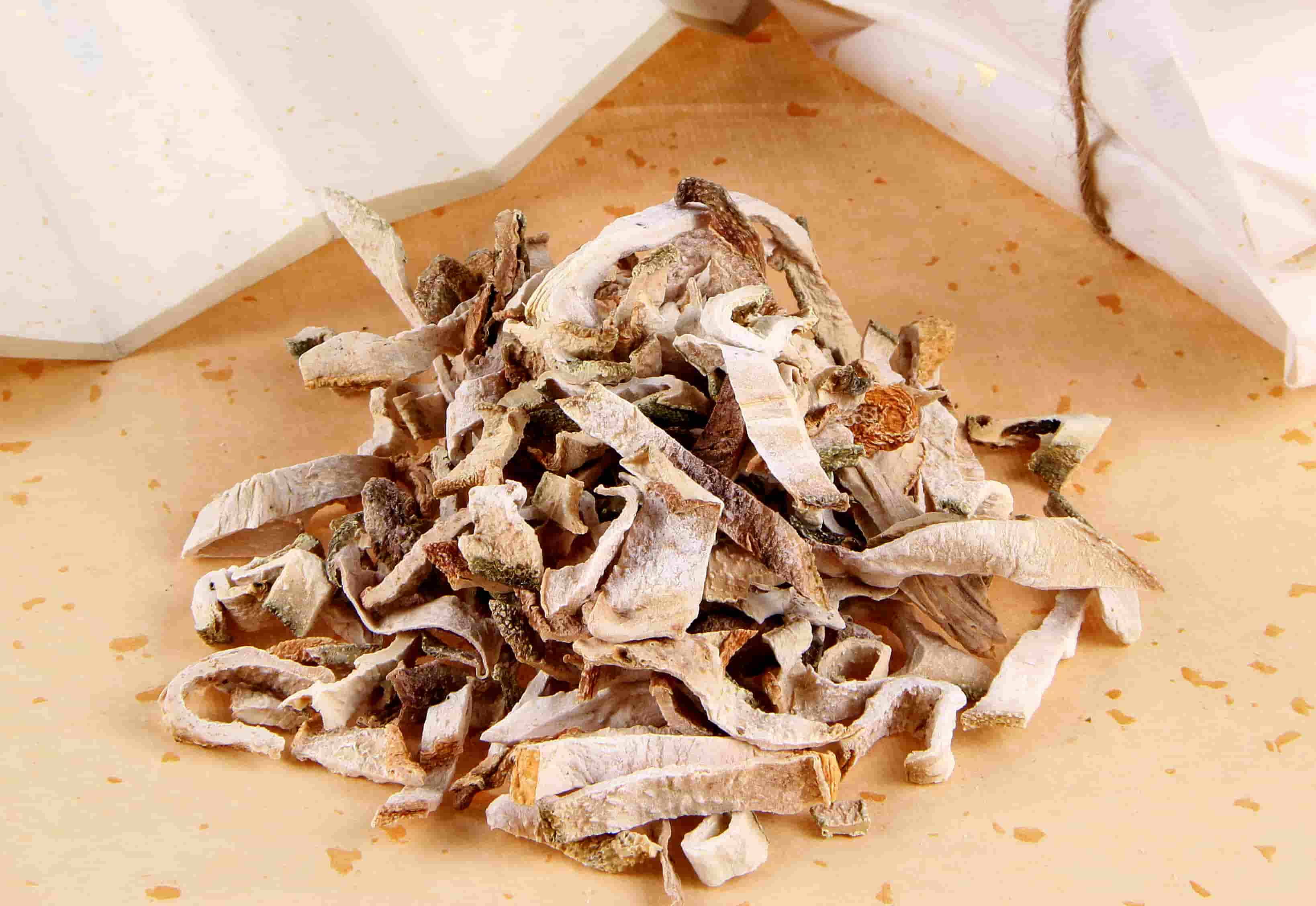 直肠癌三期中分化能治好吗？中医治疗效果好吗？